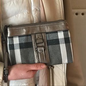 BURBERRY ‘Leather Wristlet’ Wallet